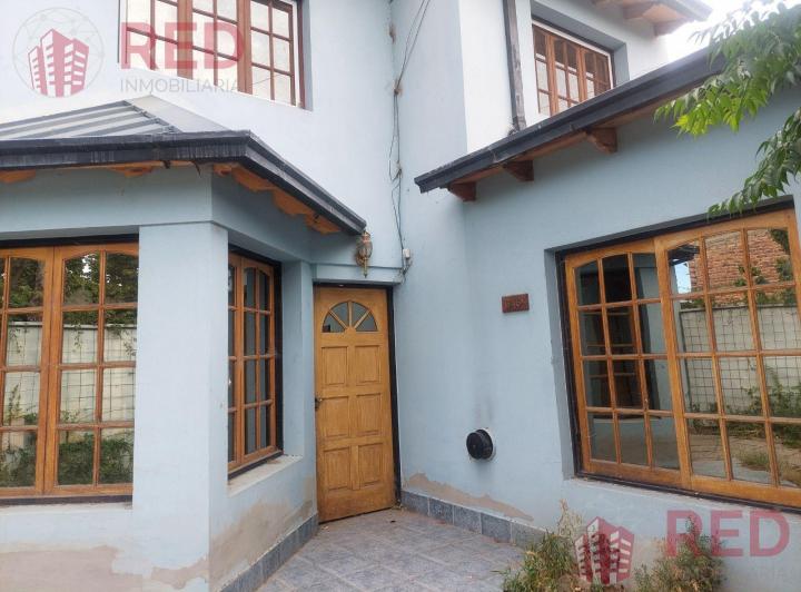 Casa · 195m² · 3 Dormitorios · 1 Cochera
