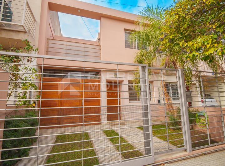 Casa · 137m² · 3 Ambientes · 1 Cochera