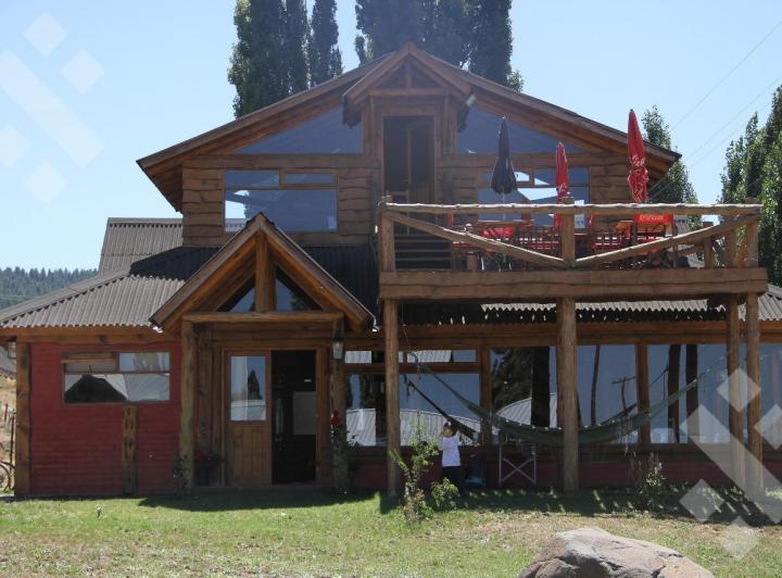 Hotel · 384m² · 16 Dormitorios