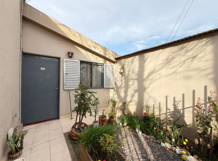 Casa · 80m² · 4 Ambientes · 1 Cochera