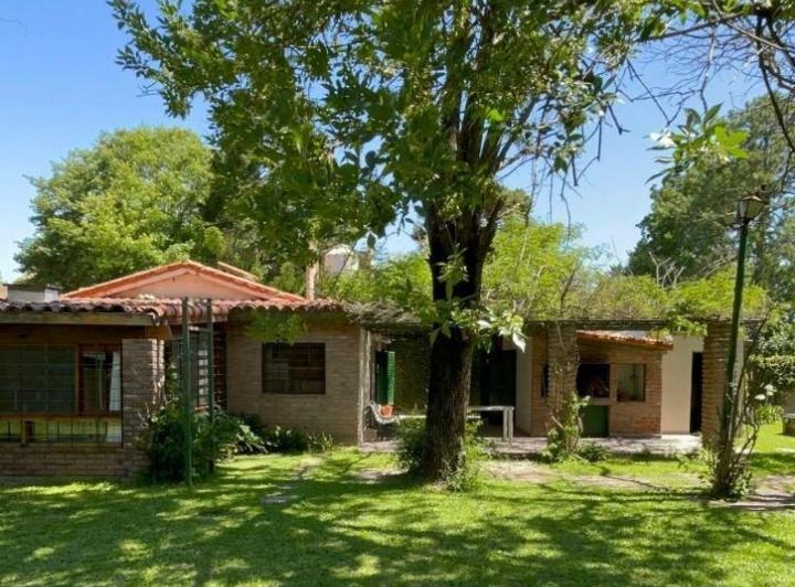 Casa · 120m² · 5 Ambientes · 1 Cochera