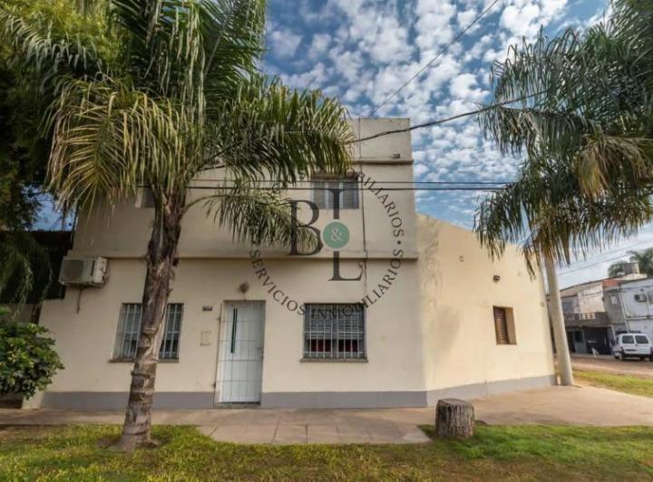 Casa · 187m² · 4 Ambientes · 1 Cochera