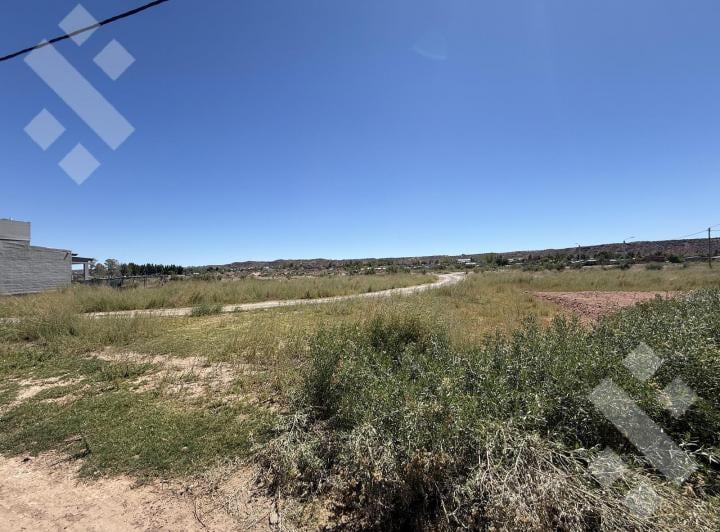 Terreno · 422m²