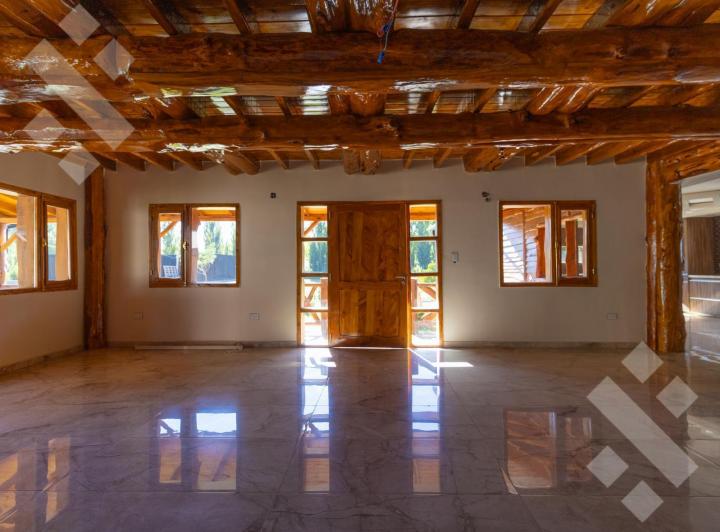 Quinta vacacional · 617m² · 11 Ambientes · 3 Cocheras