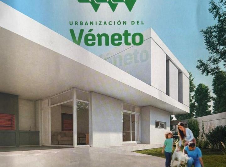 Terreno · 450m²