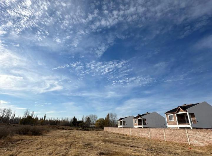 Terreno · 945m²