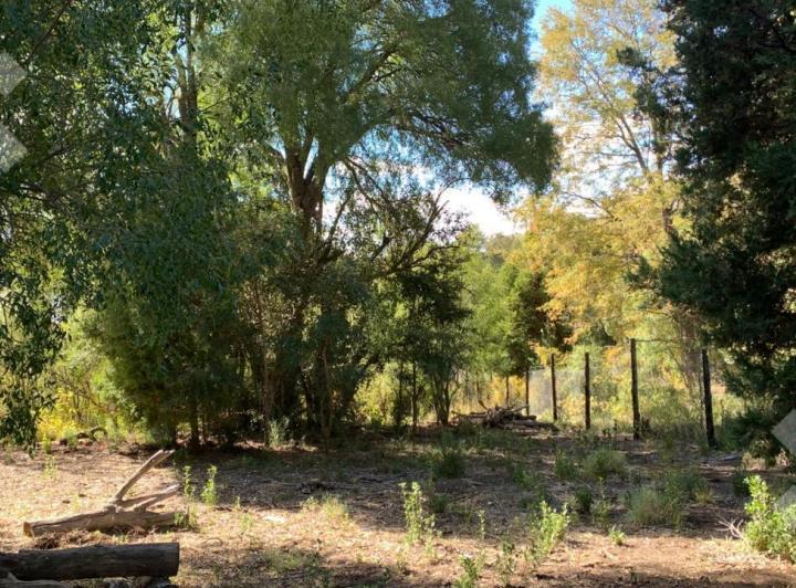 Terreno · 914m²