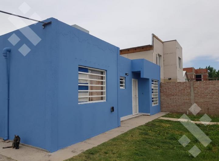 Casa · 352m² · 3 Ambientes · 3 Cocheras