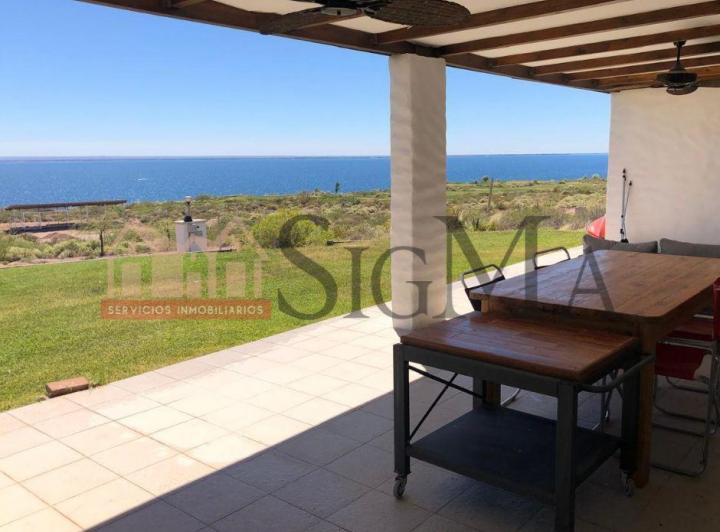 Casa · 100m² · 4 Ambientes
