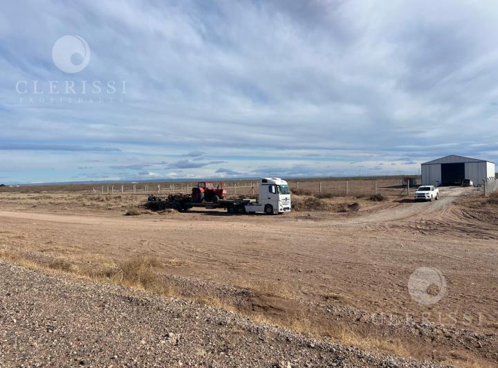 Terreno · 100000000m²