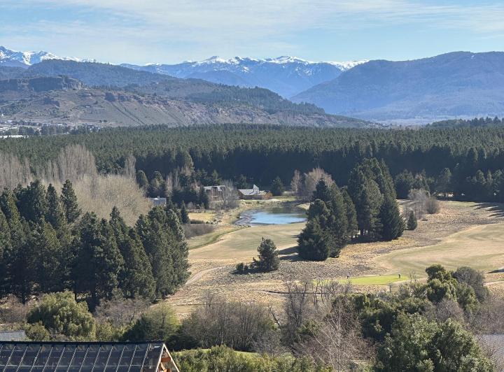 Campo · 1874m²