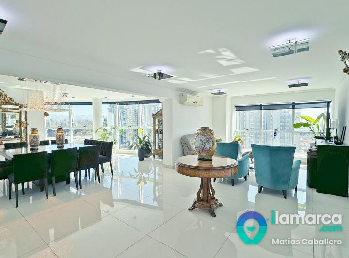 Departamento · 450m² · 4 Dormitorios · 3 Cocheras