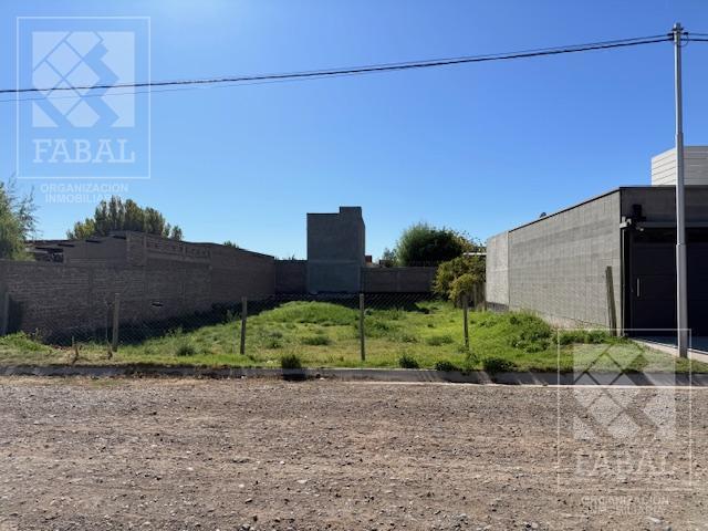 Terreno · 450m²