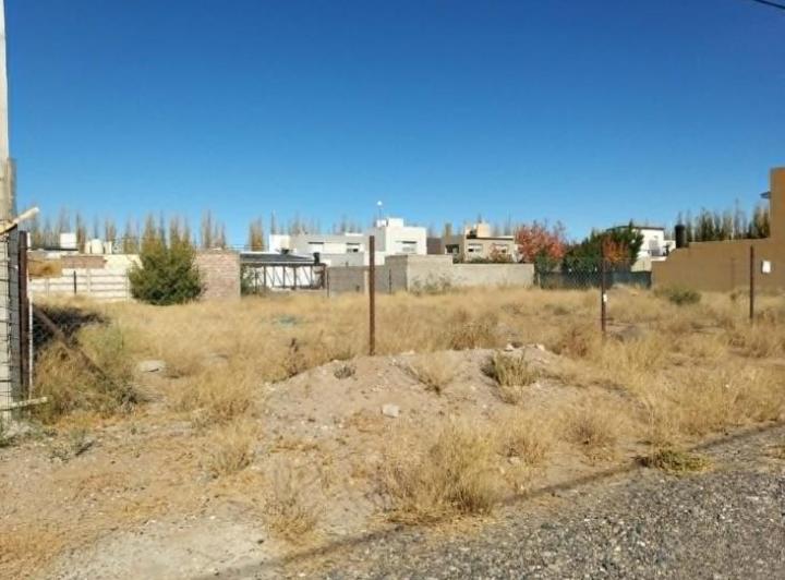 Terreno · 375m²