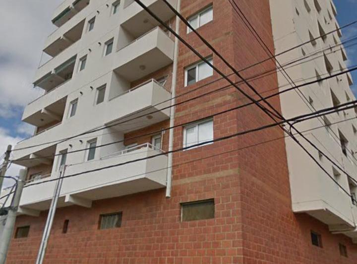 Departamento · 70m² · 7 Ambientes · 1 Cochera