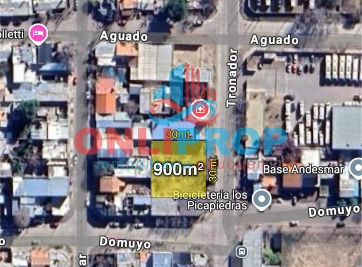 Terreno · 900m²