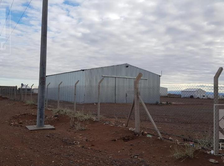 Bodega-Galpón · 300m² · 4 Ambientes