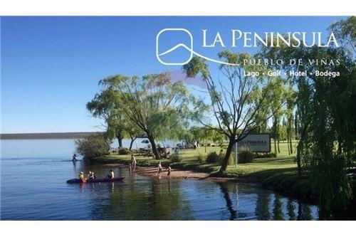 Terreno · 850m²
