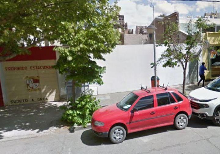 Terreno · 400m²