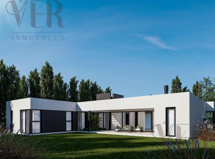 Casa · 161m² · 5 Ambientes · 2 Cocheras