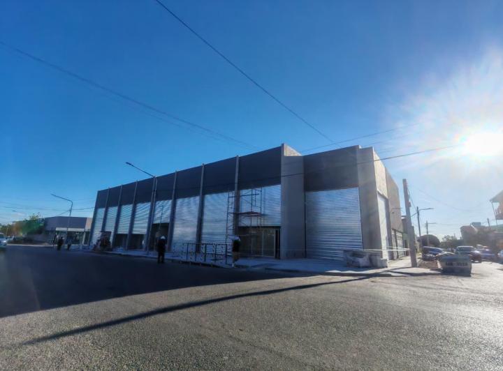 Local comercial · 137m²