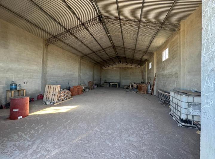 Bodega-Galpón · 200m²