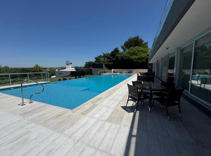 Departamento · 150ha · 2 Ambientes · 2 Cocheras