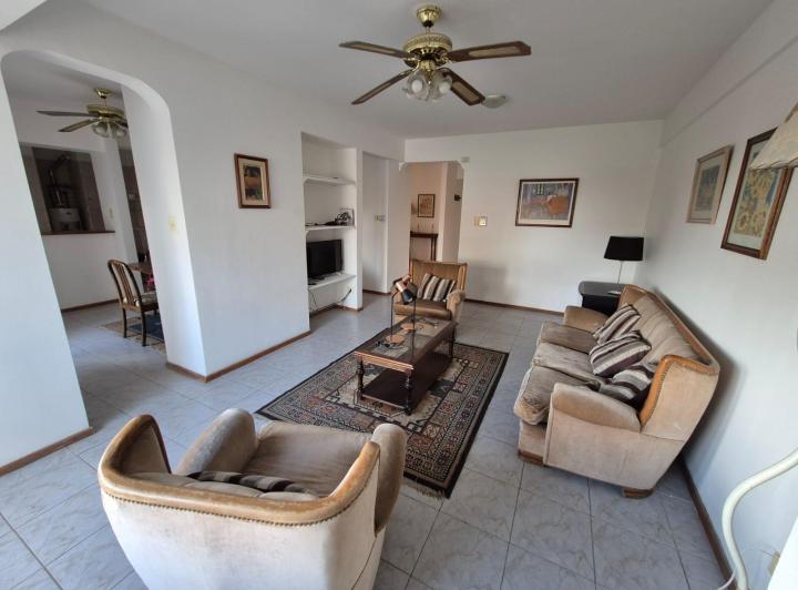 Departamento · 122m² · 4 Ambientes · 1 Cochera