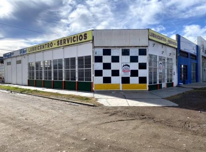 Bodega-Galpón · 300m² · 4 Ambientes