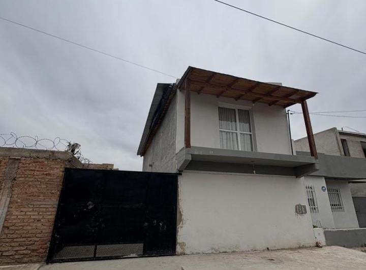 Casa · 120m² · 3 Ambientes · 1 Cochera