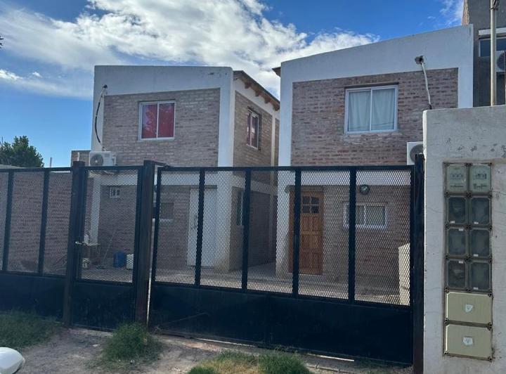 Casa · 1m² · 2 Ambientes