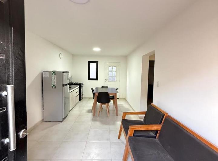 Departamento · 200m² · 6 Dormitorios · 4 Cocheras