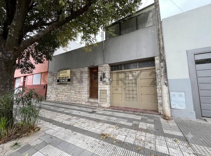 Departamento · 223m² · 10 Ambientes · 1 Cochera