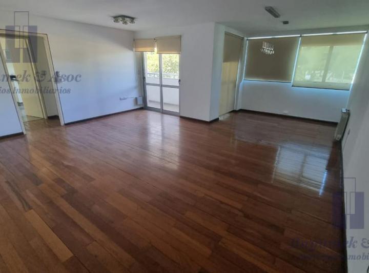 Departamento · 140m² · 4 Ambientes · 1 Cochera