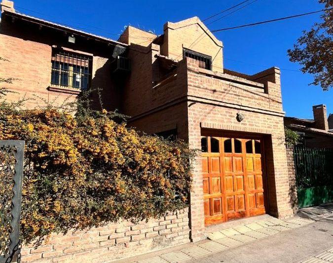 Departamento · 79m² · 4 Ambientes · 1 Cochera