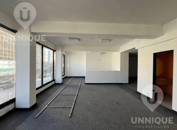 Local comercial · 190m² · 2 Ambientes
