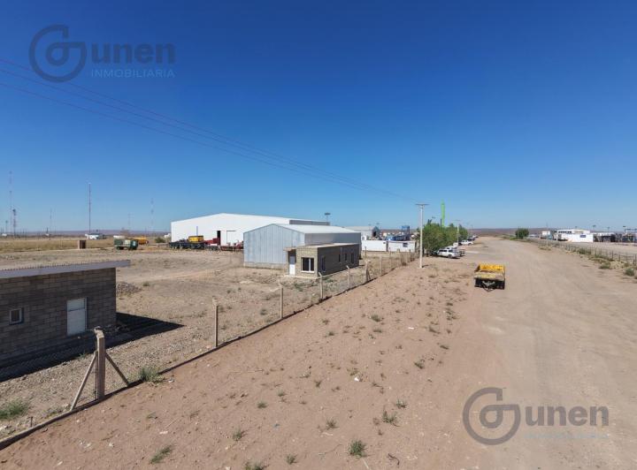 Bodega-Galpón · 250m² · 2 Ambientes