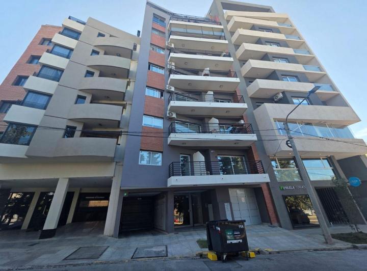 Departamento · 71m² · 4 Ambientes · 1 Cochera