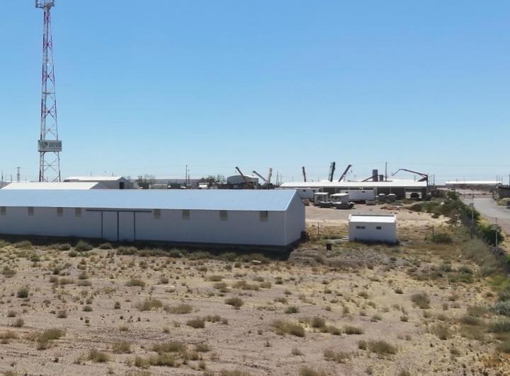 Bodega-Galpón · 1000m² · 2 Ambientes