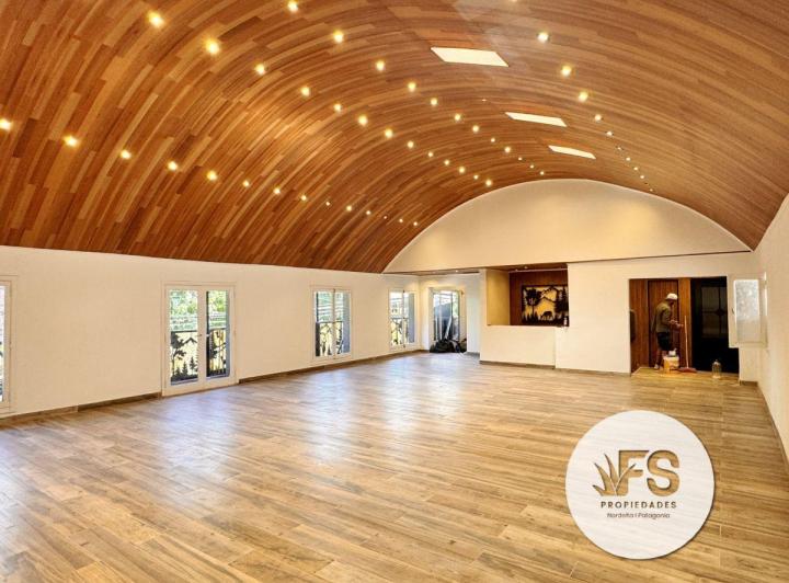 Local comercial · 150m² · 1 Ambiente