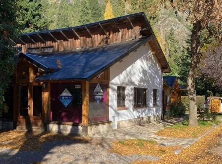 Local comercial · 200m² · 3 Ambientes