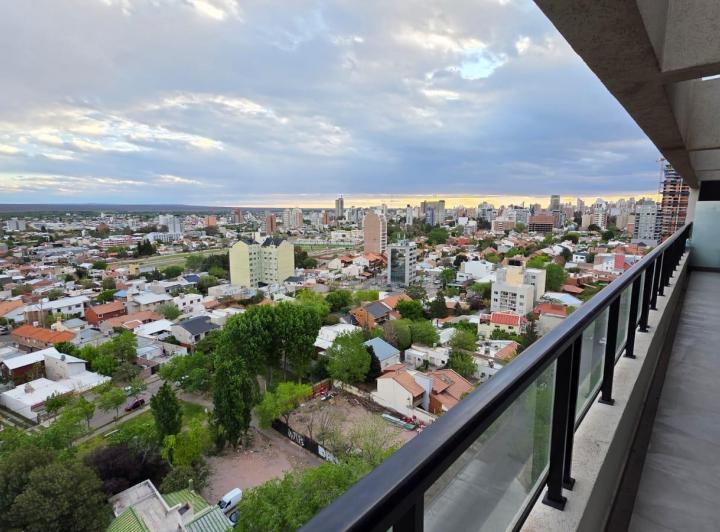 Departamento · 120m² · 4 Ambientes · 2 Cocheras