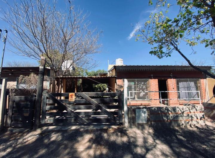 Casa · 195m² · 6 Ambientes · 1 Cochera