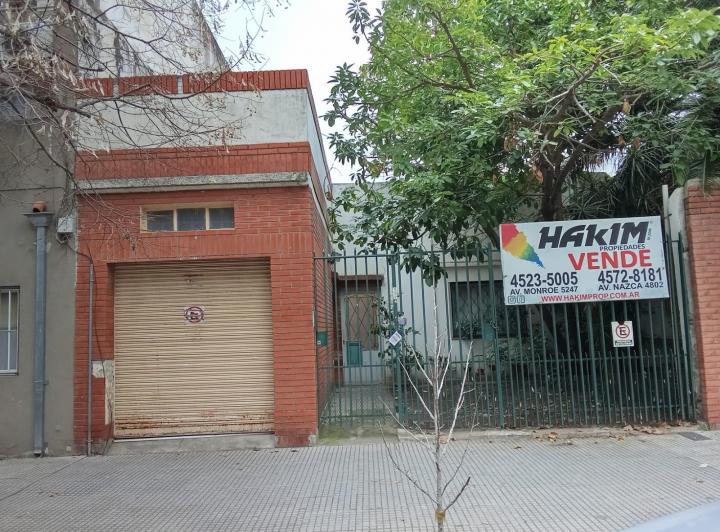 Terreno · 220m²