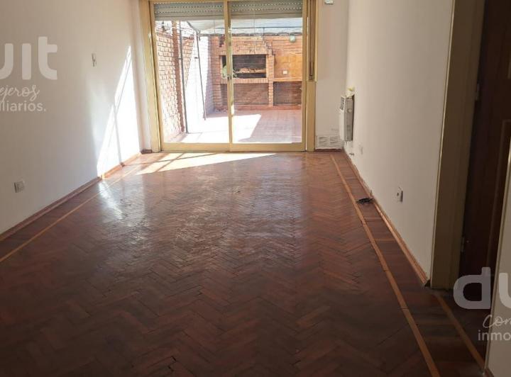 Departamento · 74m² · 4 Ambientes · 1 Cochera