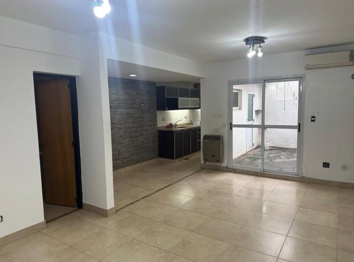 PH · 99m² · 5 Ambientes · 1 Cochera