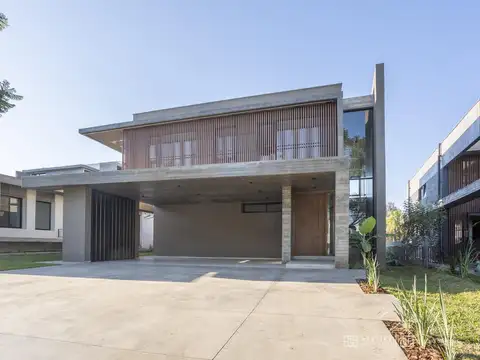 Casa en Venta en Yerba Buena, Tucumán
