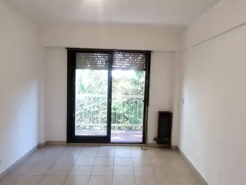 Departamento en Alquiler en Monte Castro, Capital Federal