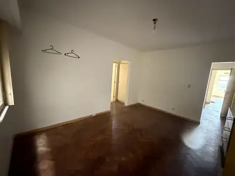 Departamento en Alquiler en Monserrat, CABA