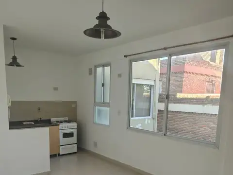 Departamento en Alquiler en Monte Castro, Capital Federal